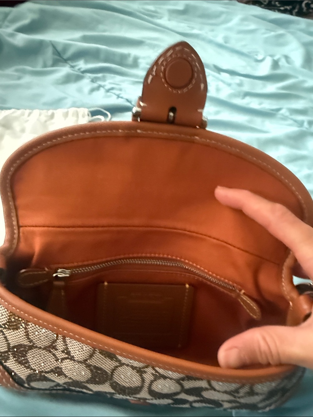 Coach Brown Signature Canvas & Saddle Leather Key/ Card Holder - Picture 3 of 6